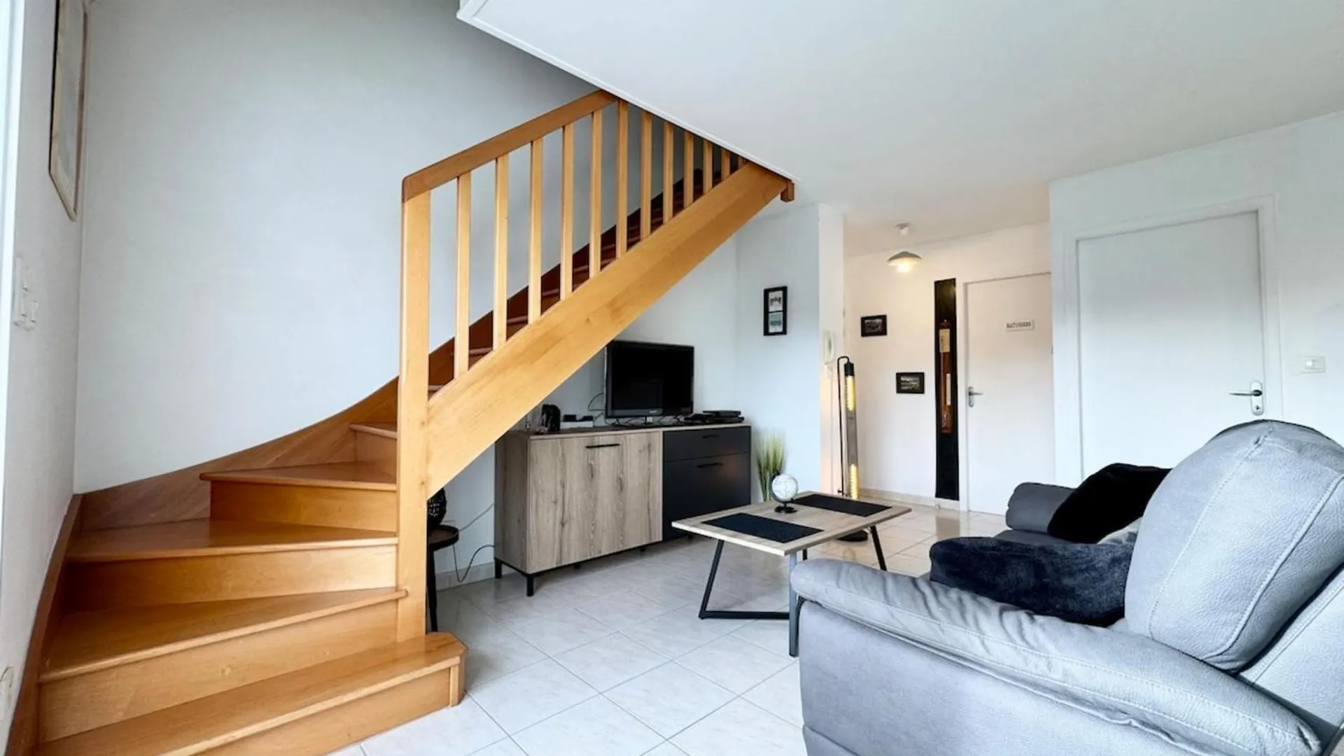 Joli Duplex Plein Bourg - 1Km Des Plages غيديل شقة